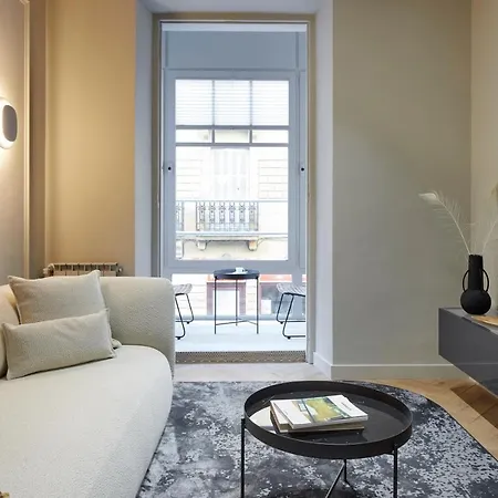 Azoka By Feelfree * San Sebastian