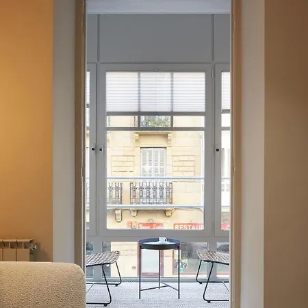 Azoka By Feelfree Apartment