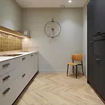 Azoka By Feelfree San Sebastián